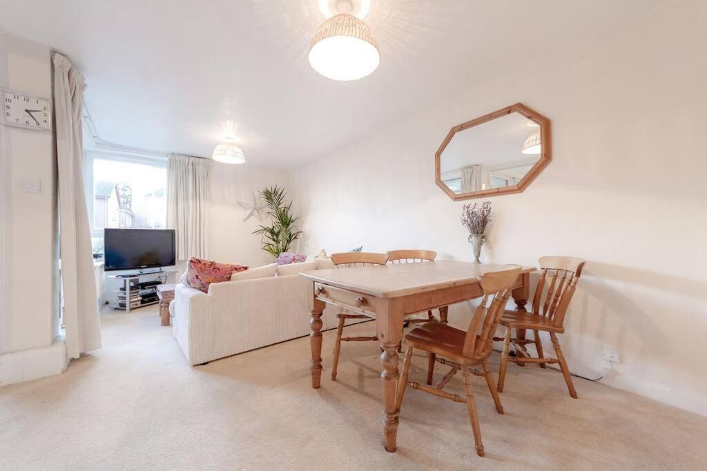 Spacious Two Double Bedroom Flat 伦敦 外观 照片