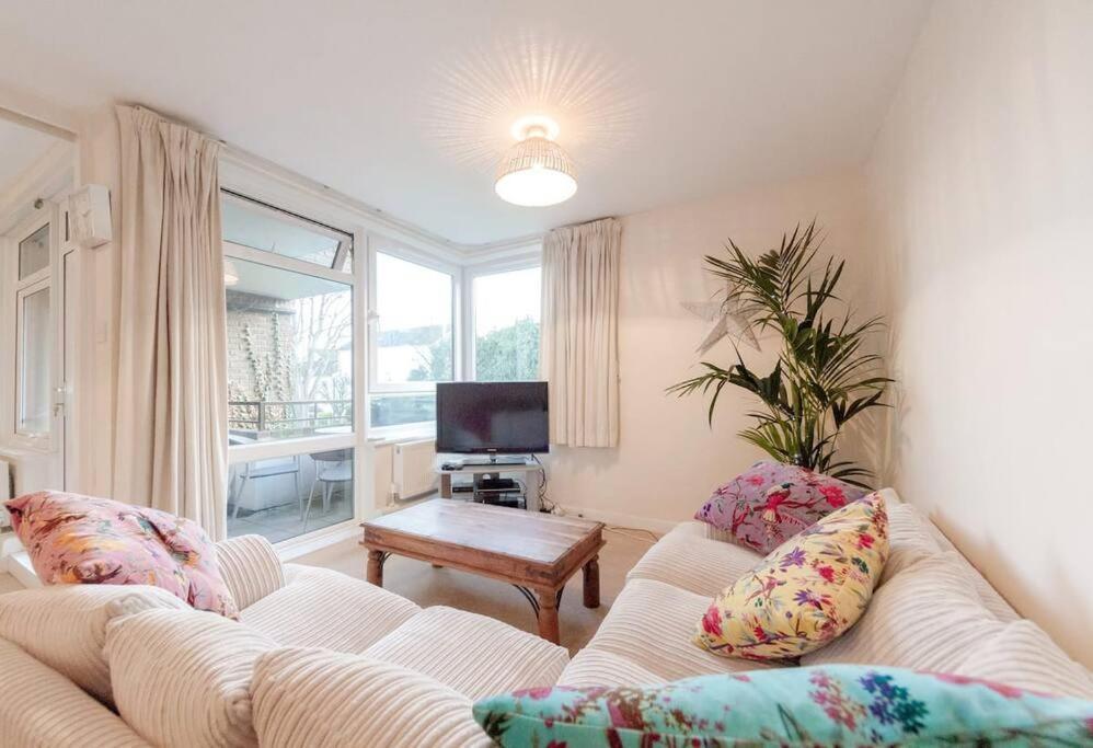 Spacious Two Double Bedroom Flat 伦敦 外观 照片